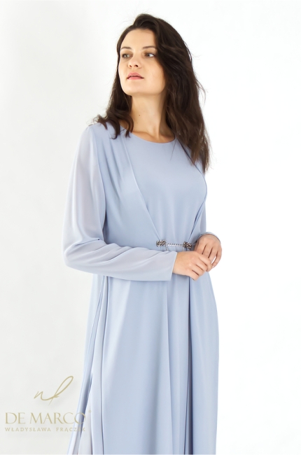 A slimming, lightweight, formal coat for summer in shades of blue. De Marco Online Store