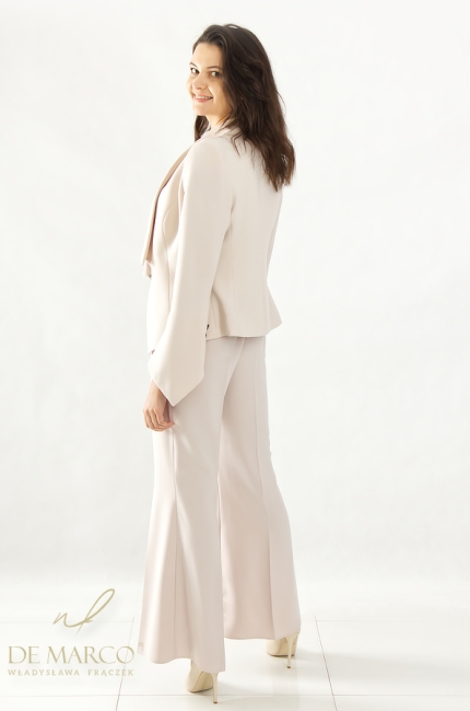 Elegant and casual, modern, light-colored women's formal suit by De Marco