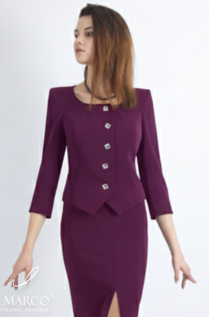 Elegancka garsonka damska wizytowa ze spódnicą maxi. Modne polskie garsonki w kolorze bakłażanowego fioletu. Najpiękniejsze garsonki od krawca 2026