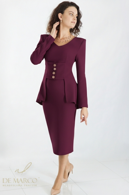 A stylish burgundy asymmetrical suit with a peplum. The most beautiful special occasion outfits from Polish designer Władysława Frączek De Marco.