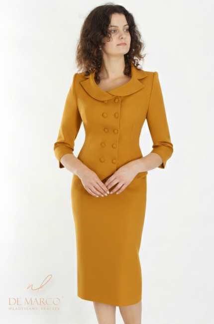 Fashionable two-piece women's formal suits in warm shades of uhier and gold ochre. Polish manufacturer: De Marco Online Store