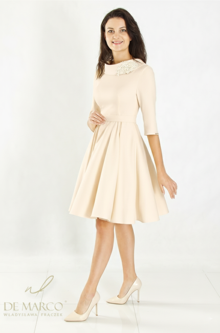 Cream short, flared, formal princess dress with half-length sleeves and a decorative stand-up collar. Made in Małopolska.