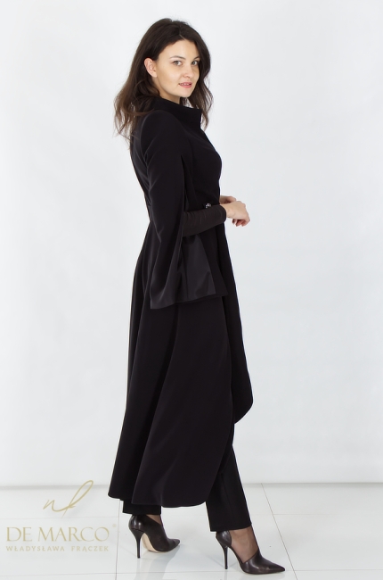 Nowoczesne polskie czarne stylizacje wieczorowe ze spodniami i lekkim płaszczem total look. Sklep internetowy De Marco