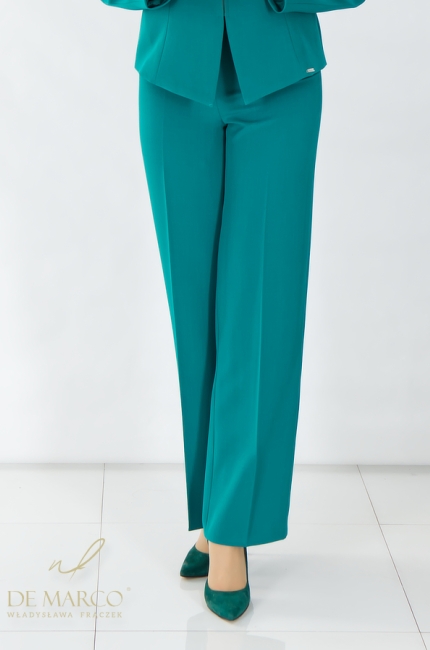 Szyte na miarę polskie garnitury damskie wizytowe biznesowe dyplomatyczne De Marco. Szyjemy w Małopolsce
