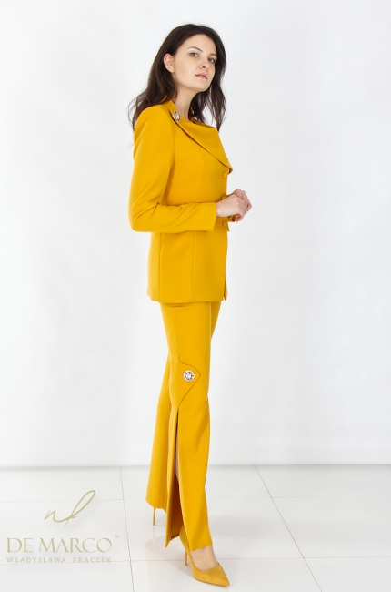 Najpiękniejsze szyte na miarę garnitury damskie w odcieniach żółtego. Oryginalne żołte garnitury biznesowe w intensywnych odcieniach. Sklep internetowy De Marco