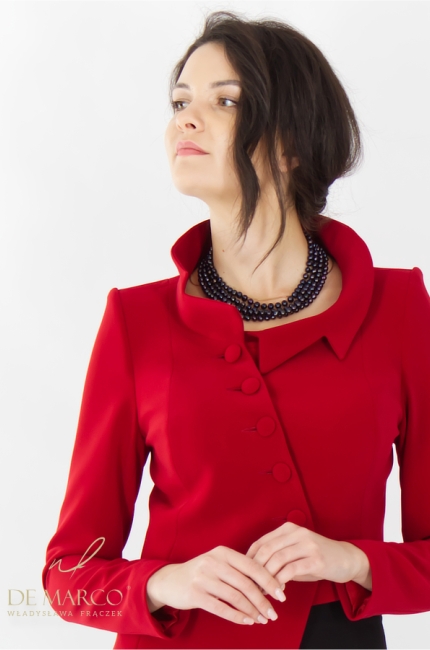 Eleganckie czerwone żakiety wizytowe z asymetrią i artystyczną stójką. Polski producent luksusowej odzieży damskiej De Marco