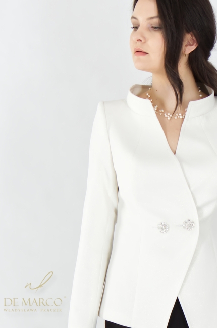 What to wear for a First Communion, Baptism, or Anniversary? Fashionable formal jackets in light shades designed by Władysława Frączek. De Marco online store